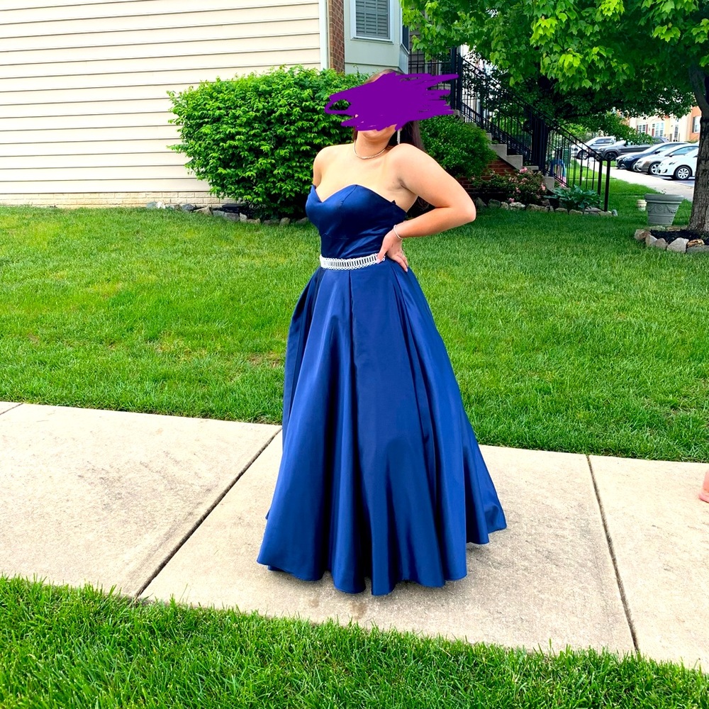 Sherri Hill Prom Dress